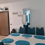 Alezzi Apartment Navodari