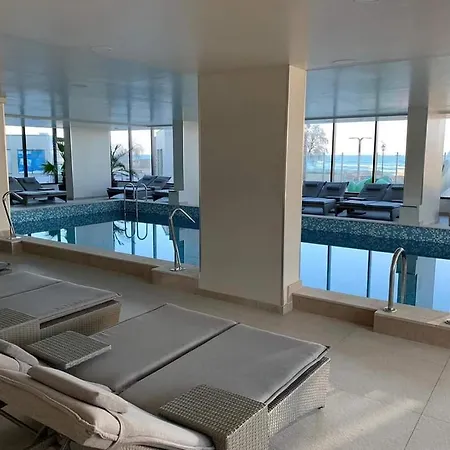 Apartment Alezzi Navodari