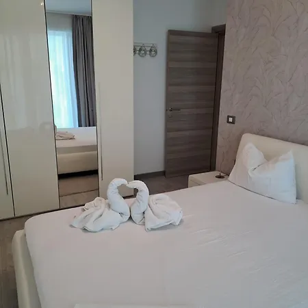 Alezzi Apartment *