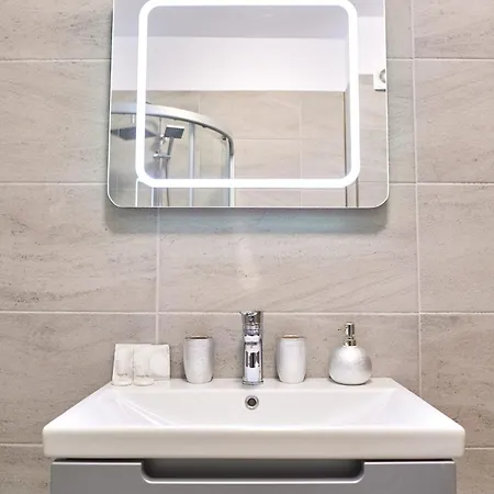 Alezzi Apartment *