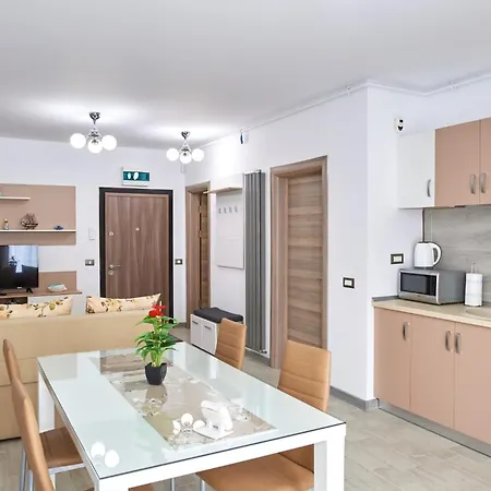 Alezzi Apartment *