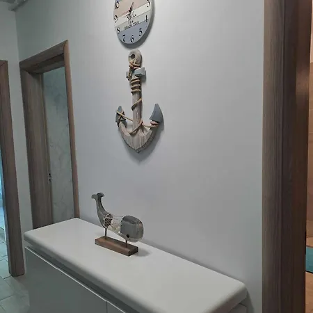 Alezzi Apartment *