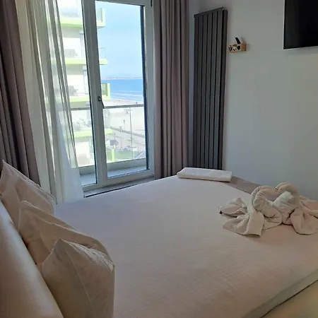 Apartment Alezzi *